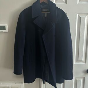Navy Blue Men’s XL pea coat.